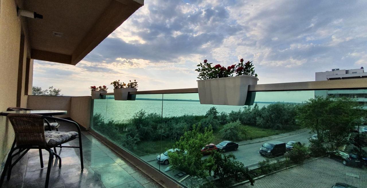 Moonlight Residence Mamaia Eksteriør billede